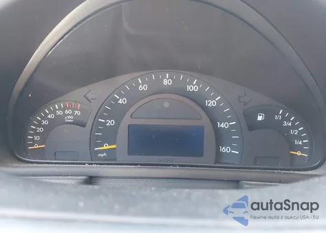 2003 Mercedes-Benz C 240 z USA, uszkodzony, nr VIN WDBRF61J13A504814